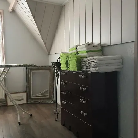 Idyllisch Plekje In Het Land Van Maas En Waal *